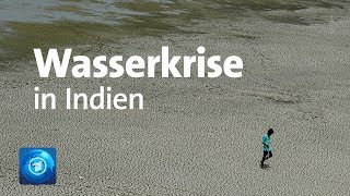 Indien: Schlange stehen für ein bisschen Wasser