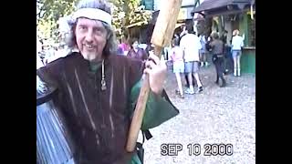 MN Ren Fest 2000 - September 10 - one minute in the lanes