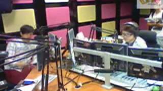 20100423 黃鴻升 oneFM 訪問空間 - 黃小鬼畫畫