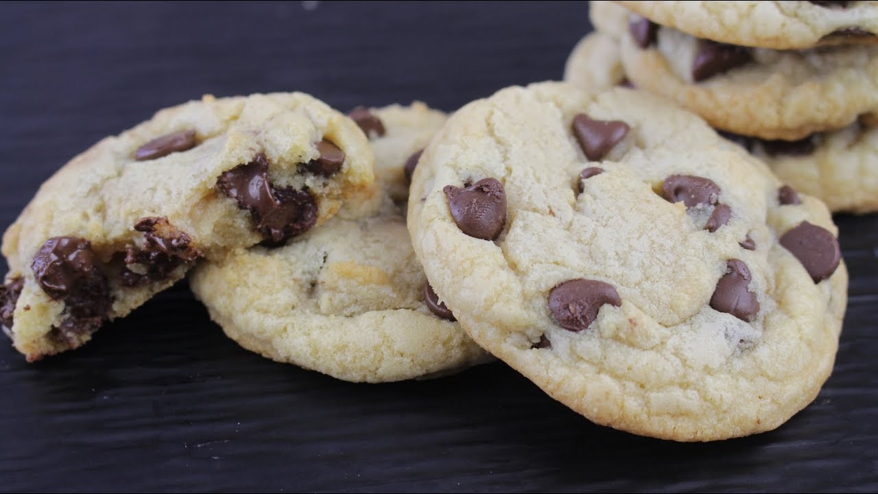 Recette Des Cookies Aux Pépites De Chocolat - YouTube