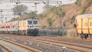 19037 - Bandra Terminus - Barauni Avadh Express Skip Bhairongarh Station Skip With Beautiful Curve