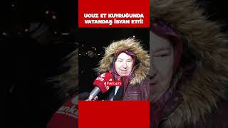 Saat 05.00'te karanlıkta ucuz et kuyruğuna giren vatandaşlar isyan etti! “Eski günleri arar olduk!”