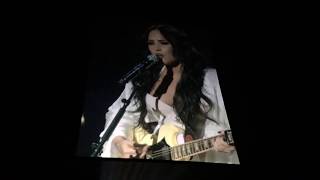 Demi Lovato - Cry Baby (Live)