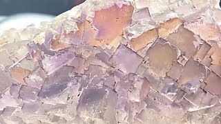 Outstanding fluorite specimen Cave-In-Rock mining district of Hardin County, Illinois