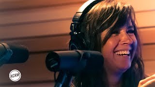 Cat Power performing "Woman" live on KCRW