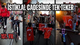 101. Yıl Şerefine İstiklal Caddesinde İstiklal Marşı Söyledik