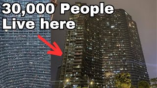 30,000 People Live Here! China’s Largest Building