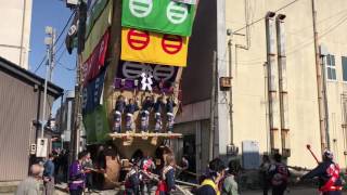 でか山が電柱に激突 青柏祭(石川県七尾市)