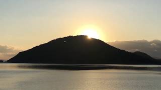 First Sun Rise 2020 in Japan 初日の出 2020 瀬戸内海の島から （令和二年・元旦）Happy New Year 2020