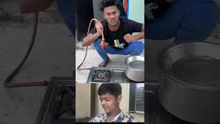 gas ka cylinder de do 😂#comedy #shorts #viralcomedy #trending #yt_shorts @realfoolsshorts63