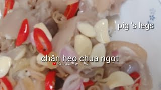 Cách xử lí chân móng heo chuẩn nhất để khử sạch mùi hôi không phải ai cũng biết. Chân heo chua ngọt.