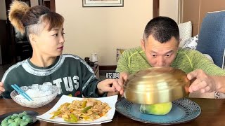 你以为还是昨天的大萝卜吗，想的美#eating show#eating challenge#husband and wife eating food#eating#asmr eating