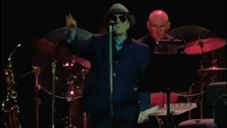 Van Morrison - Whitla Hall, Belfast including iconic version of Summertime in England / Common one.