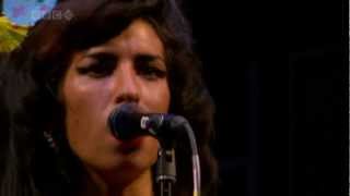 Amy Winehouse - Back to Black (Live at Glastonbury 2008)