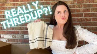 I GUESS THEY JUST PUT ANYTHING IN THESE....THREDUP DIY SCRAP FABRIC RESCUE BOX UNBOXING