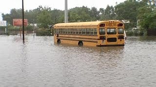 Eastern US lashed by unremitting rain 30 million people under threat