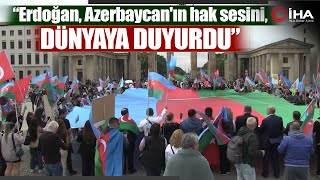 Azerbaycanlılar Tarihi Brandenburg Kapısı Önünde Alman Medyasını Protesto Etti
