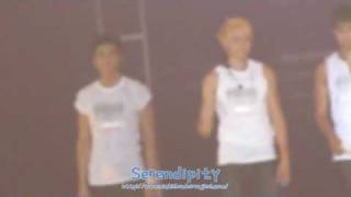 [FANCAM] 100731 1st concert - Khun - Thank you