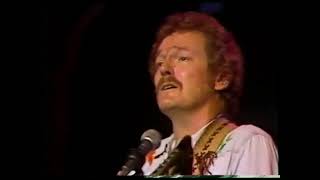 Sundown, - by - Gordon Lightfoot, - 1979 Soundstage Chicago