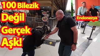 100 Bilezik Değil Gerçek Aşk!-Mehmet Bey 66 Yaşında Aşkı Endonezya`da Buldu!#endonezya