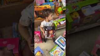 Faisal Qureshi son Farman Qureshi going to buy toys with her mother 😍😂💞 #shortvideo  #short
