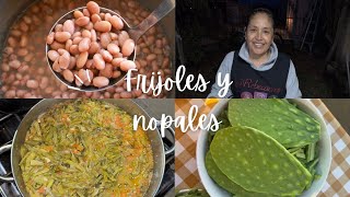 RECETA DE FRIJOLES DE LA OLLA Y NOPALES AL VAPOR