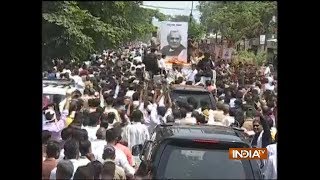 Alvida Atal: People shower flowers at Asthi Kalash Yatra