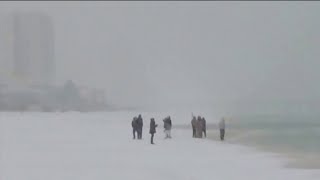 ARE YOU SERIOUS? Winter storm brings record snowfall to FLORIDA!