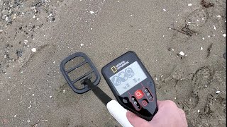 National geographic pro metal detector saltwater beach wet sand test.