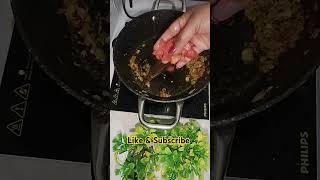 😋 Sarson Ka Saag Makke Ki Roti | Punjab Famous Recipe #shorts #trending #viralvideo #shortsfeed