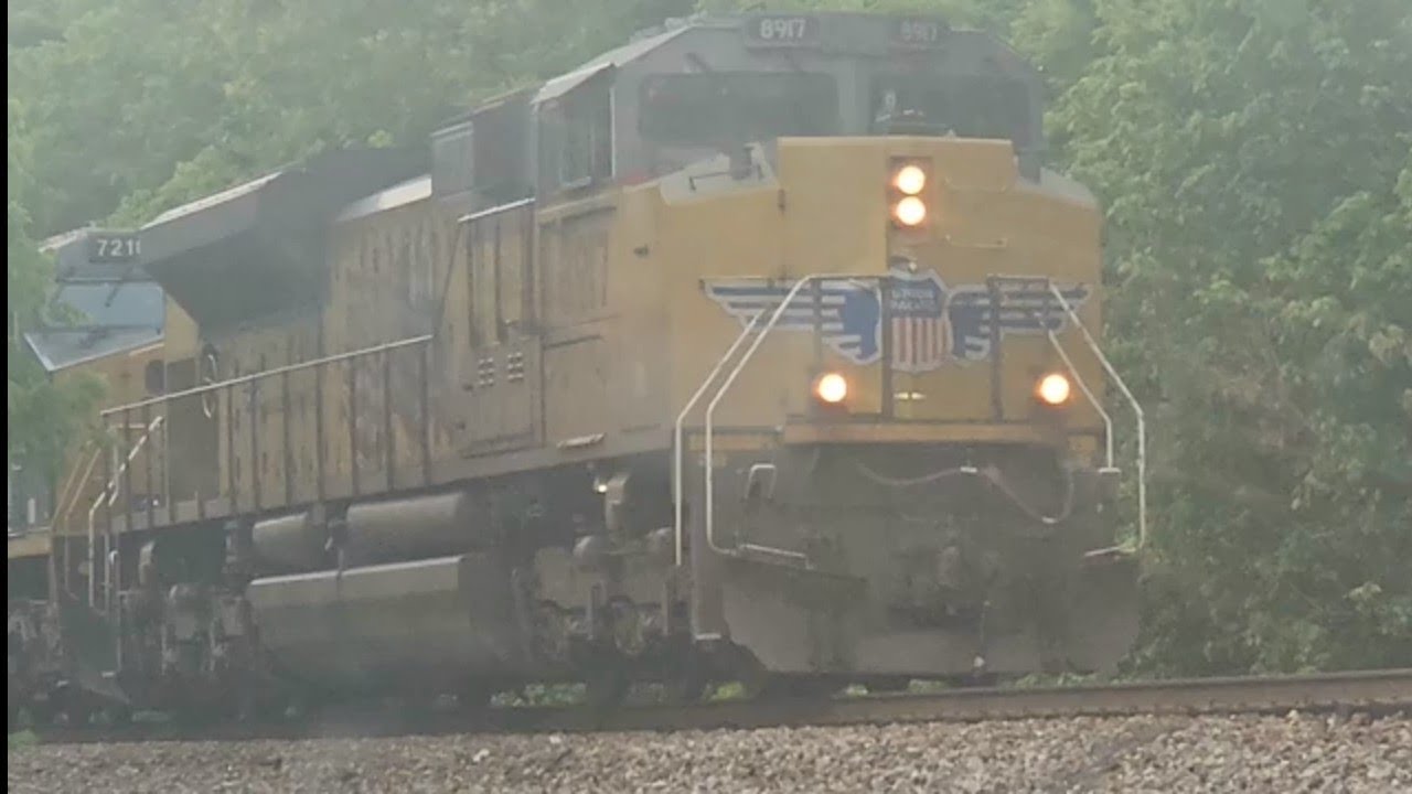 Union Pacific & Csx Lead's Tanker Train Into Kingsport W/ Union Pacific ...