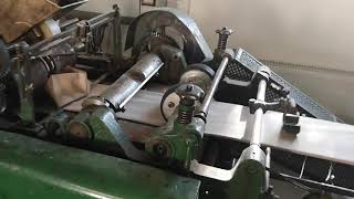 Crossbottom paper bag producing machine - big sized B