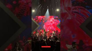 Laura Pausini surrender xmas edition (tour live Livorno 2024)