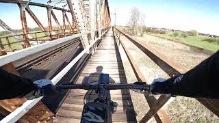 Most kolejowy w Czernicy / Railway bridge in Czernica