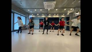 Swingy Tap Dance Kids / Sing Sing Sing