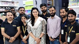 Mr.D.I.Y.CIVILLIN PRAYAGRAJ visit to actress Shweta Tiwari in prayagraj