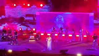 ELISA Back to the future live tour Teatro Antico Taormina 5.9.22 Luce tramonti a nord est @emivin67