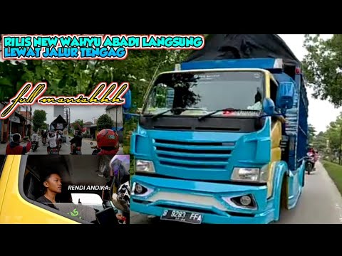 Jalur Tengah Di Hebohkan Dengan Truck New Wahyu Abadi Full Maniak - YouTube