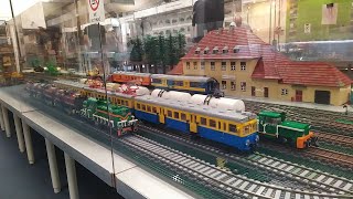 LEGO / Makieta Kolejowa z klocków LEGO Stacja Muzeum Warszawa/ będąc na giełdzie Modeli