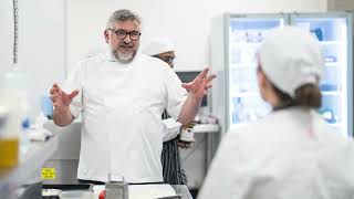 Frank Camorra gives Box Hill Institute students a ‘MoVida Masterclass’