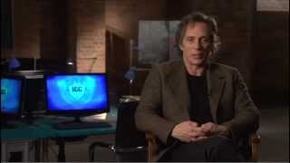 CROSSING LINES - Interview with WILLIAM FICHTNER playing CARL HICKMAN