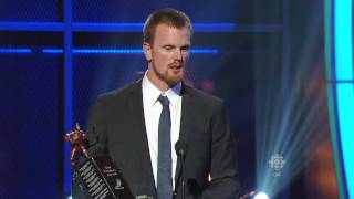 Daniel Sedin Wins the Ted Lindsay Award - 2011 NHL Awards - HD