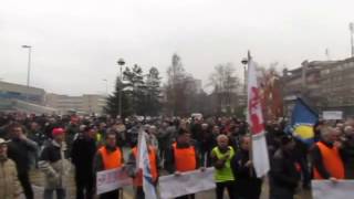 ZENICABLOG: protest radnika Mittala u Zenici