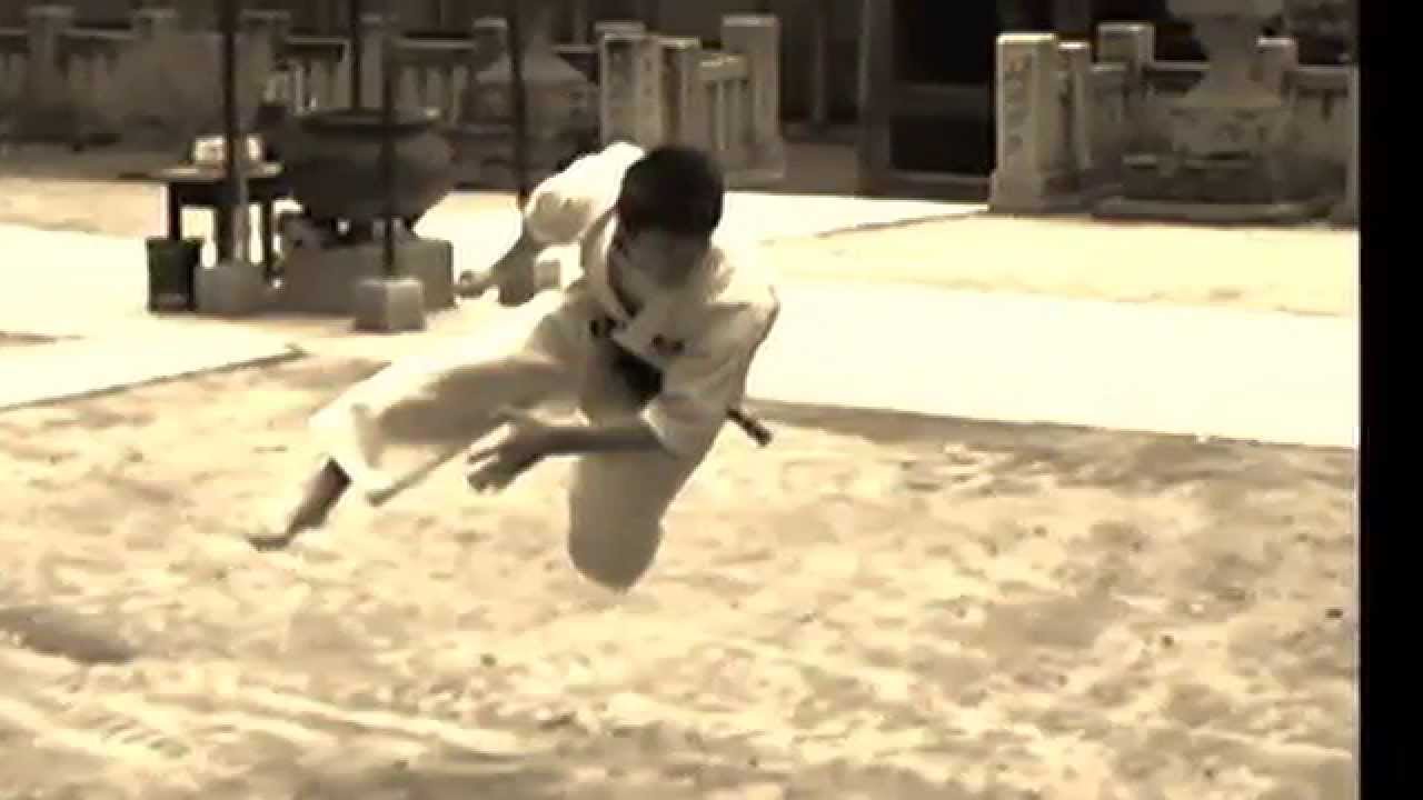 Shinshinkan Karate Japan Kusanku Kata Youtube