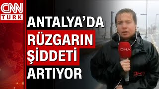 Antalya Konyaaltı'nda deniz kahverengi oldu