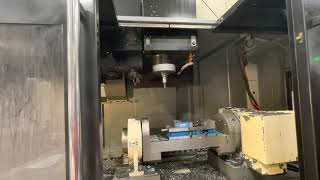 TOYODA FV1480 VERTICAL MACHINING CENTER