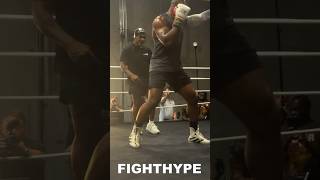 MIKE TYSON WATCHES FRANCIS NGANNOU & CORRECTS MISTAKES AS HE TRAINS TO KNOCK OUT TYSON FURY