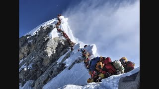 Deaths rise on crowded Mount Everest