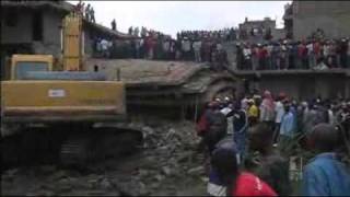 Building collapse kills 4 in Kenya