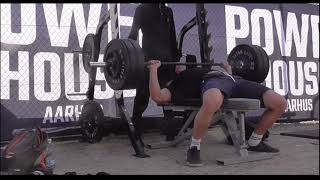 15 year old 115 KG bench press 1,5 reps